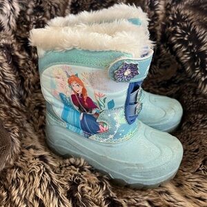 Disney Frozen White Faux Fur Shearling Boots